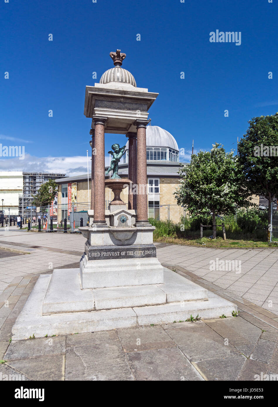 Lord Provost della città monumento 1905-8 sul verde circolare a piedi dalla scoperta edificio in Dundee Tayside Scotland Regno Unito Foto Stock