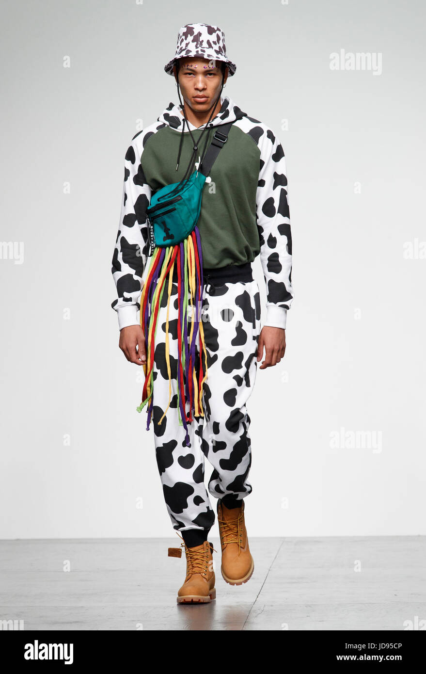 Bobby Abley London Collezione Mens Giugno 2017 Foto Stock