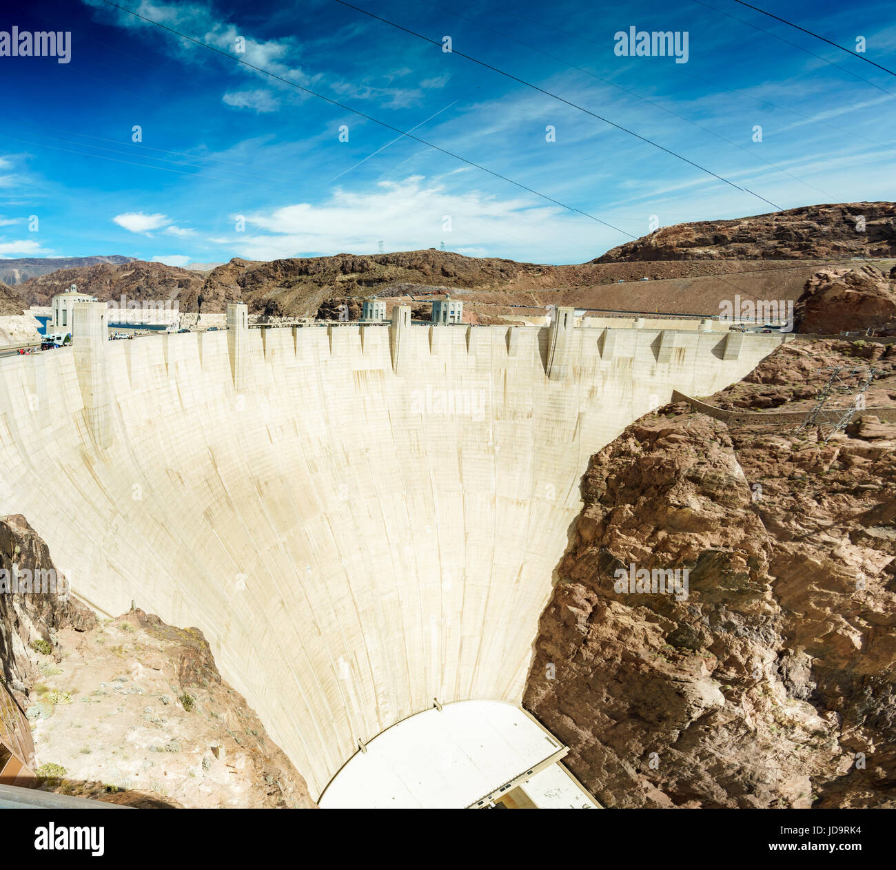 Angolo di alta vista della diga di Hoover sul fiume Colorado, Stati Uniti d'America. Foto Stock