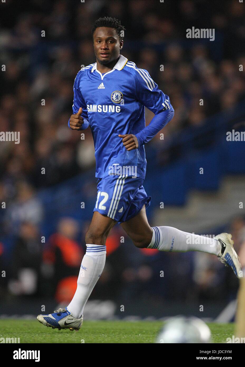 JOHN OBI MIKEL Chelsea FC Stamford Bridge London Inghilterra 25 Febbraio 2009 Foto Stock