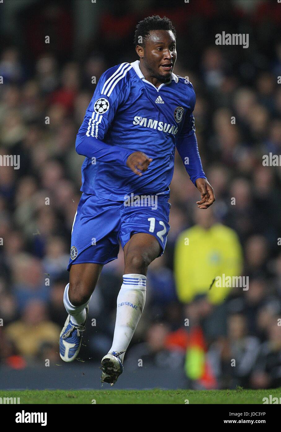JOHN OBI MIKEL Chelsea FC Stamford Bridge London Inghilterra 25 Febbraio 2009 Foto Stock