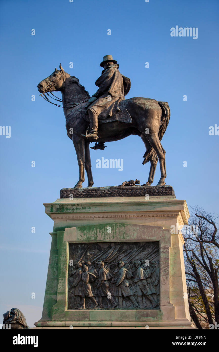 Statua di Ulisse S. Grant al di sotto della US Capital Building, Washington, DC, Stati Uniti d'America Foto Stock