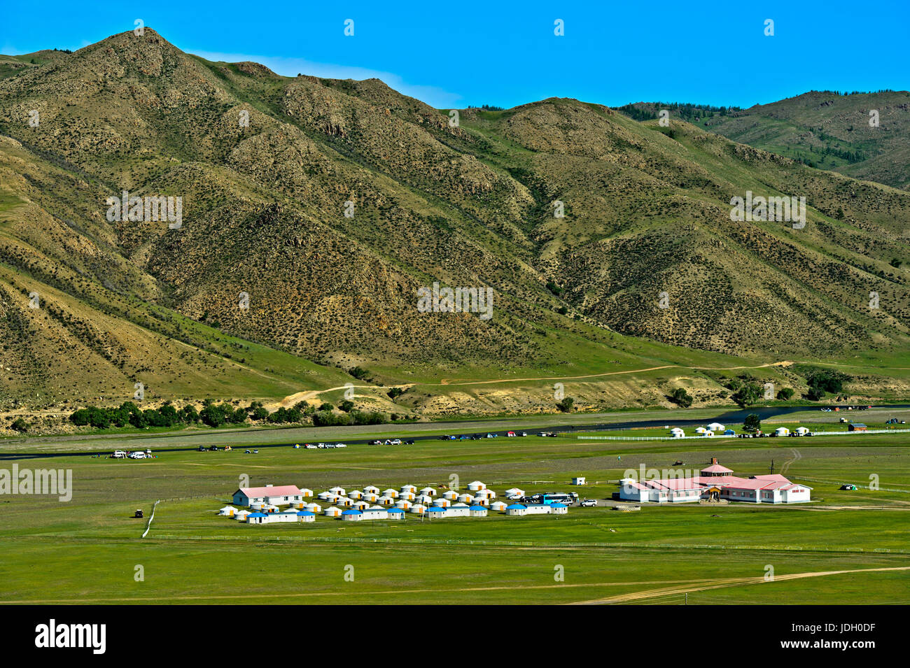 Ger camp per i turisti in Orkhon Valley vicino a Kharkhorin, Mongolia Foto Stock