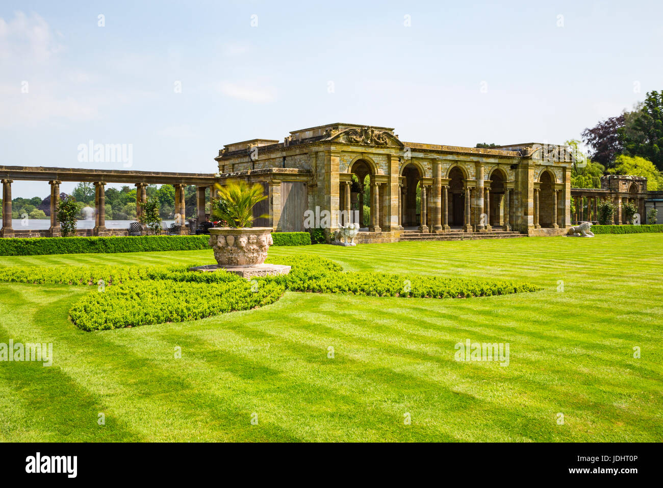 La Loggia, il castello di Hever Castle & Gardens, Hever, Edenbridge, Kent, England, Regno Unito Foto Stock