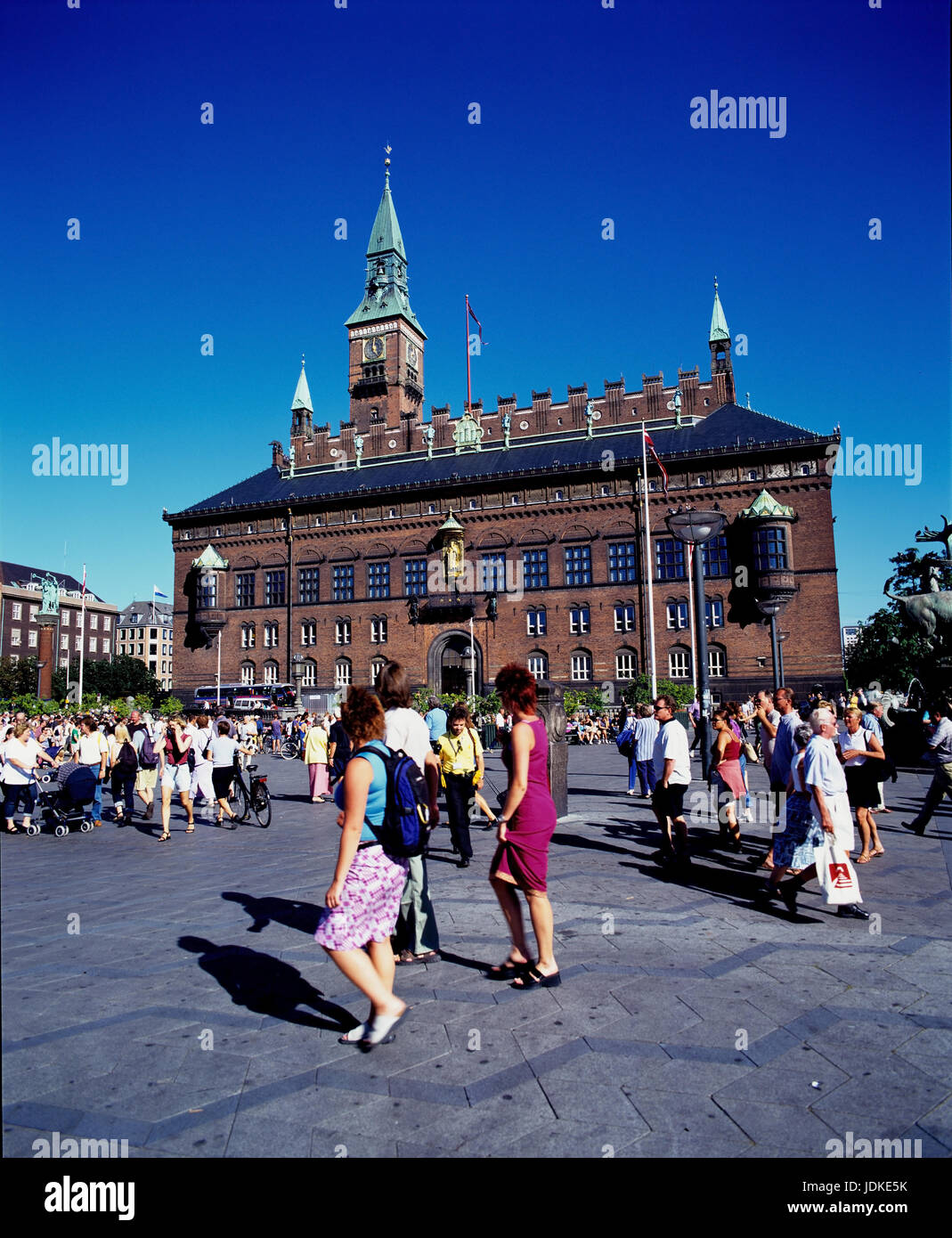 Danimarca, Copenaghen, alla piazza del municipio, municipio Daenemark, Kopenhagen, Rathausplatz Rathaus Foto Stock