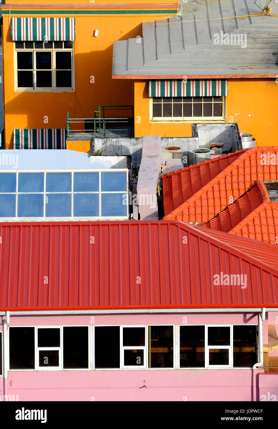 I tetti e i colori di San Juan di Porto Rico Foto Stock