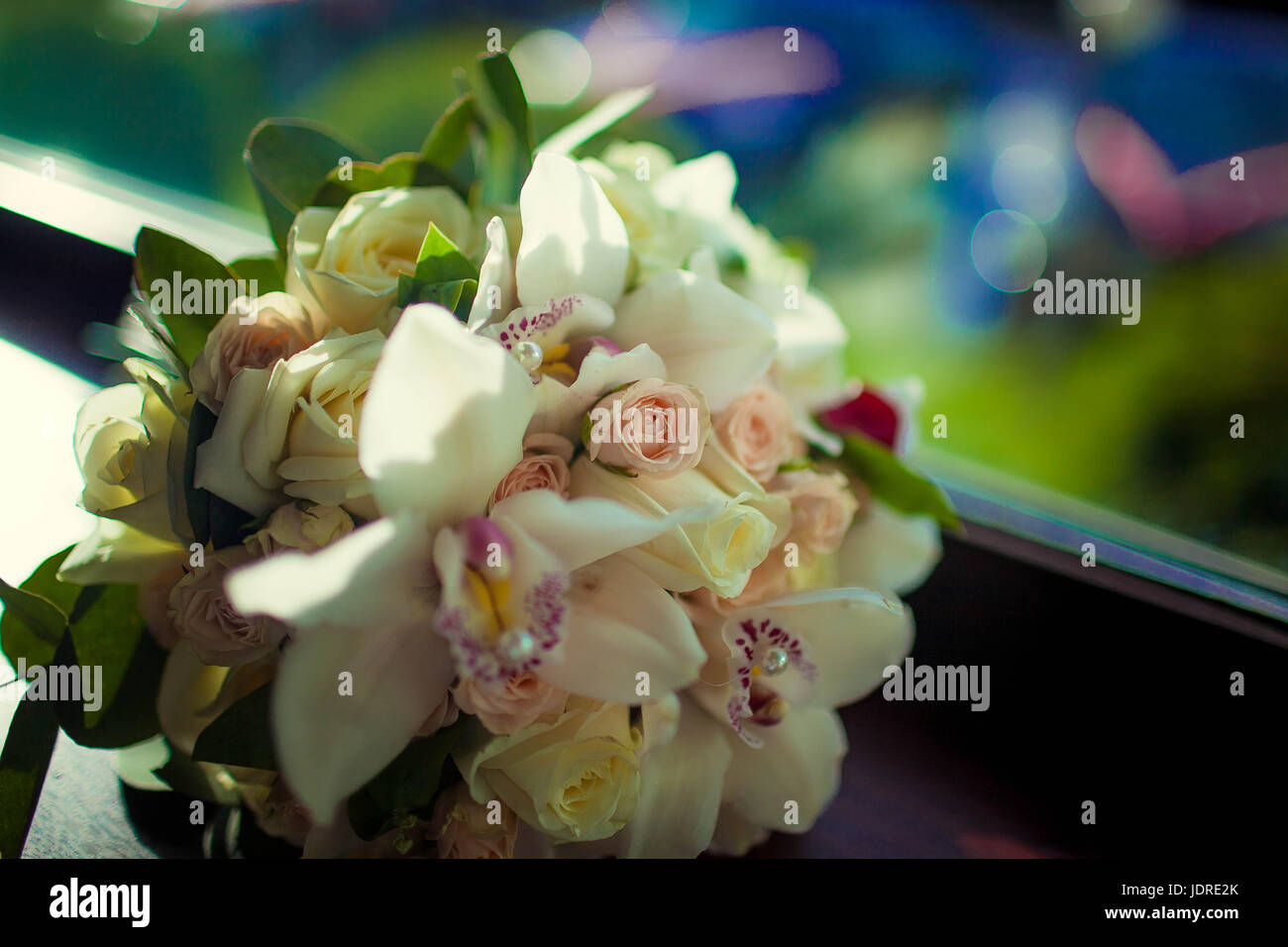 Bellissimo matrimonio bouquet di fiori bianchi Foto Stock