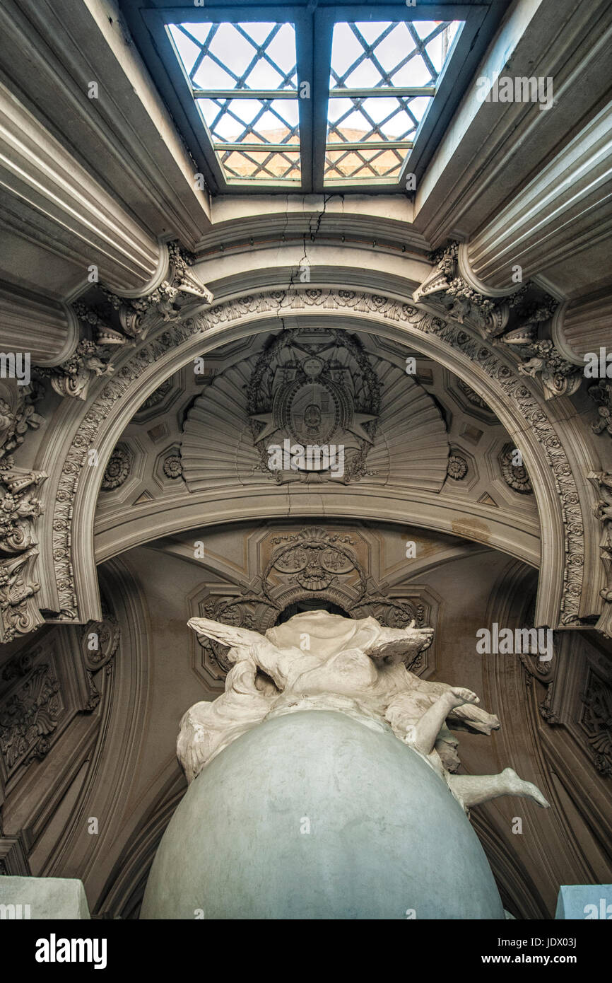 L interno della chiesa di Santa Maria del Priorato, realizzato da Giambattista Piranesi, all'interno della villa del Gran Priorato di Roma del Sovrano Militare Ordine di Malta, briefely Gran Priorato di Roma, Roma, Italia Foto Stock