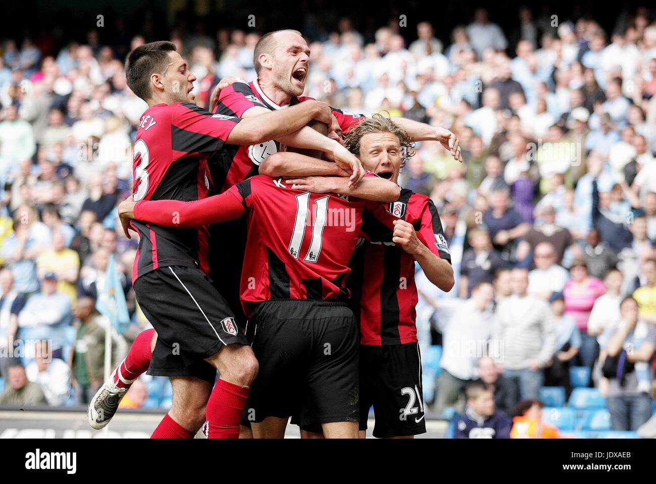 FULHAM CELEBRARE KAMARA OBIETTIVO Manchester City V FULHAM City of Manchester Stadium Manchester Inghilterra 26 aprile 2008 Foto Stock