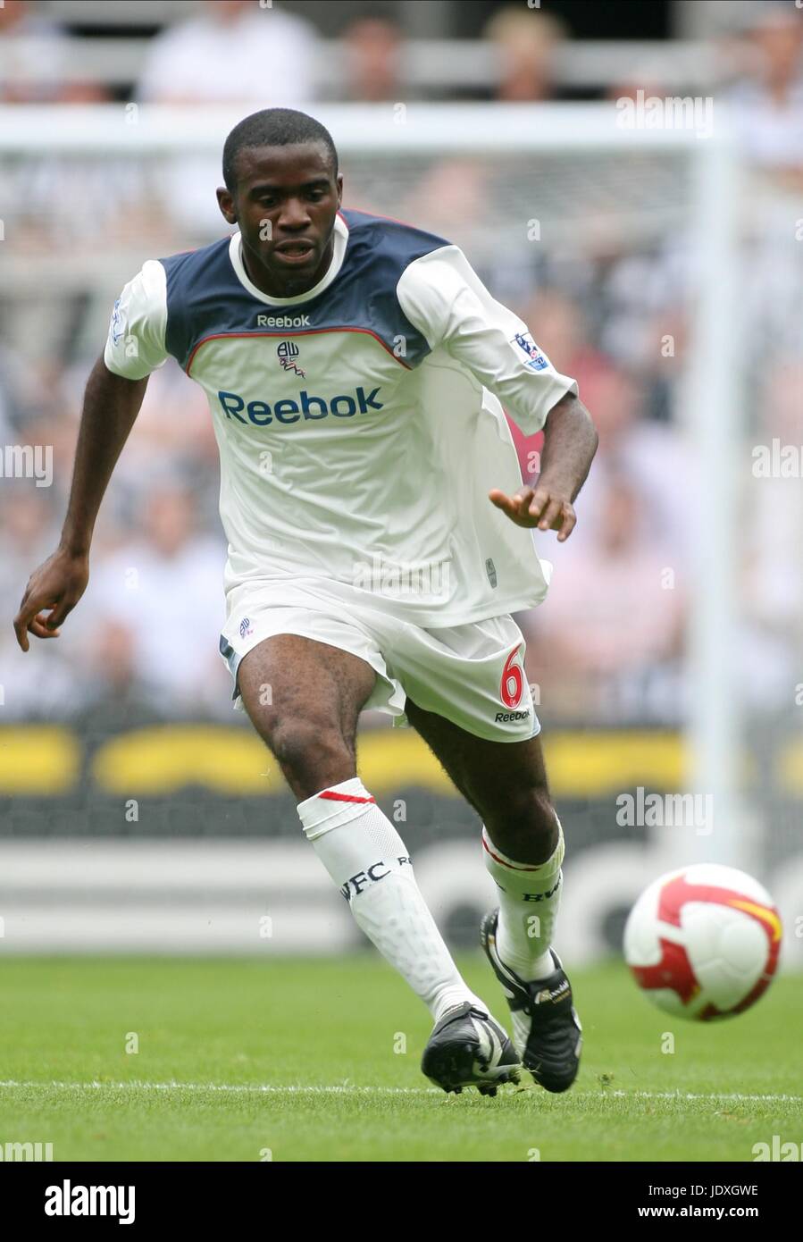 FABRICE MUAMBA Bolton Wanderers FC.ST JAMES PARK NEWCASTLE INGHILTERRA 23 Agosto 2008 Foto Stock