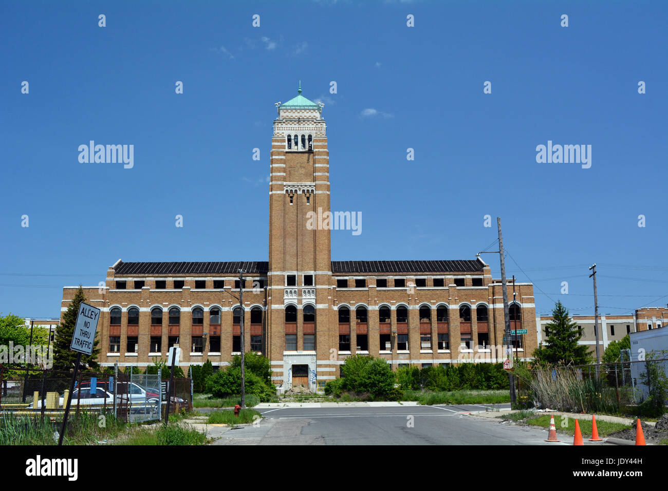 Abbandonato ex American Motors Corporation Headquarters Foto Stock