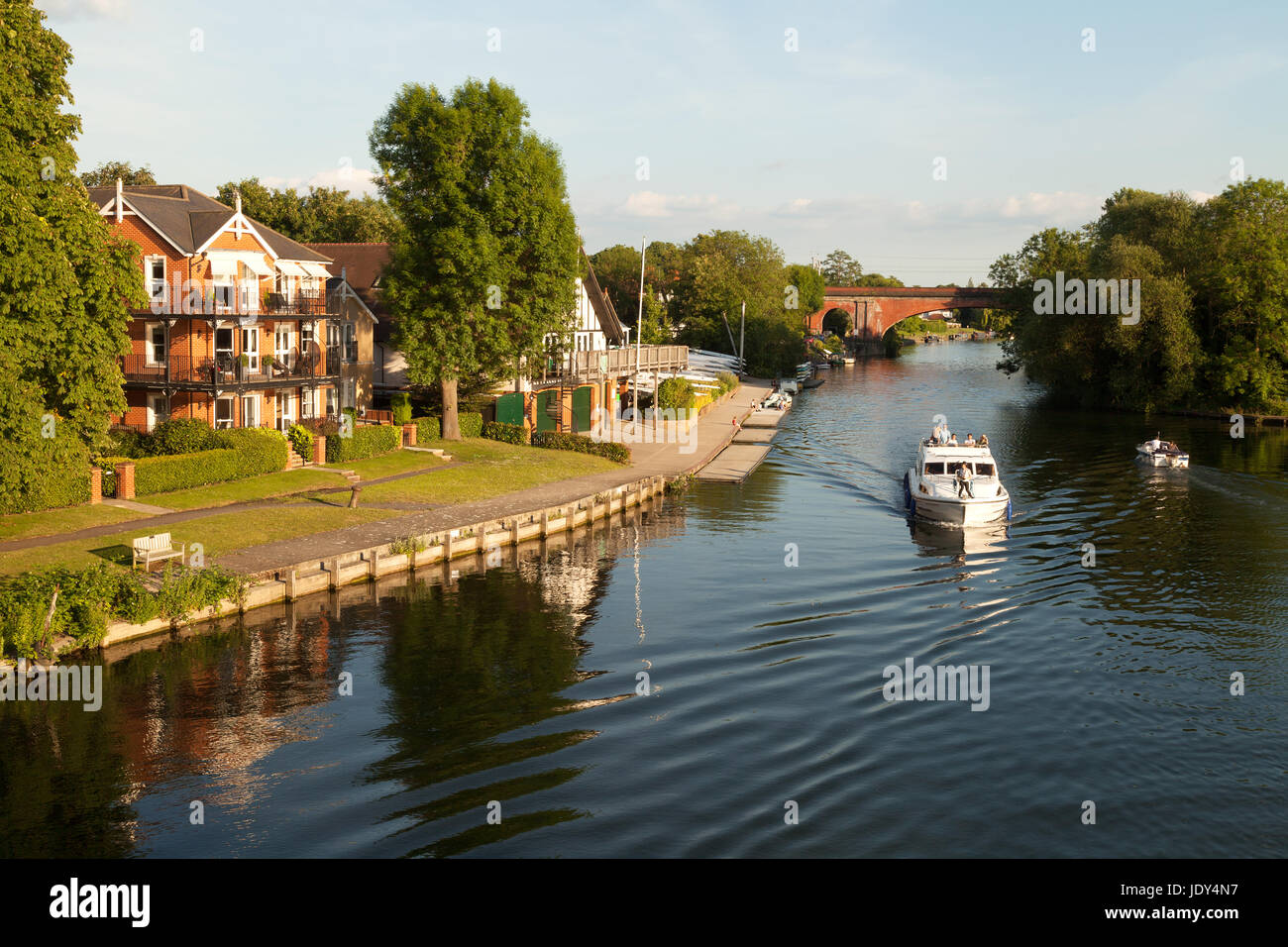 Il fiume Tamigi Buckinghamshire - a Taplow, Buckinghamshire England Regno Unito Foto Stock