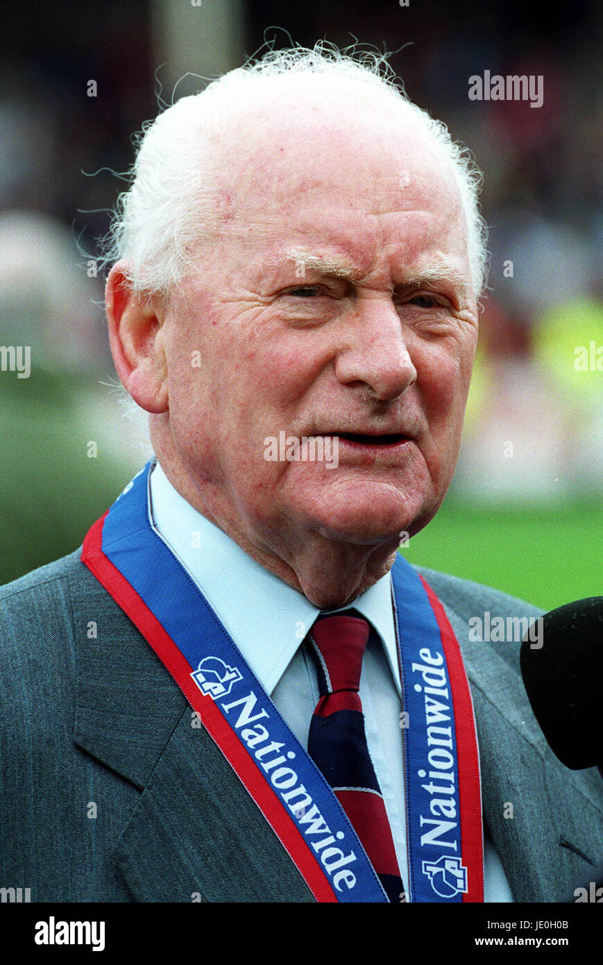 SIR TOM FINNEY PRESTON NORTH END 29 APRILE 2000 Foto Stock