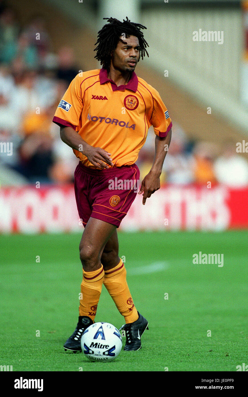 BENITO KEMBLE MOTHERWELL FC MOTHERWELL FIR PARK 23 Settembre 2000 Foto Stock