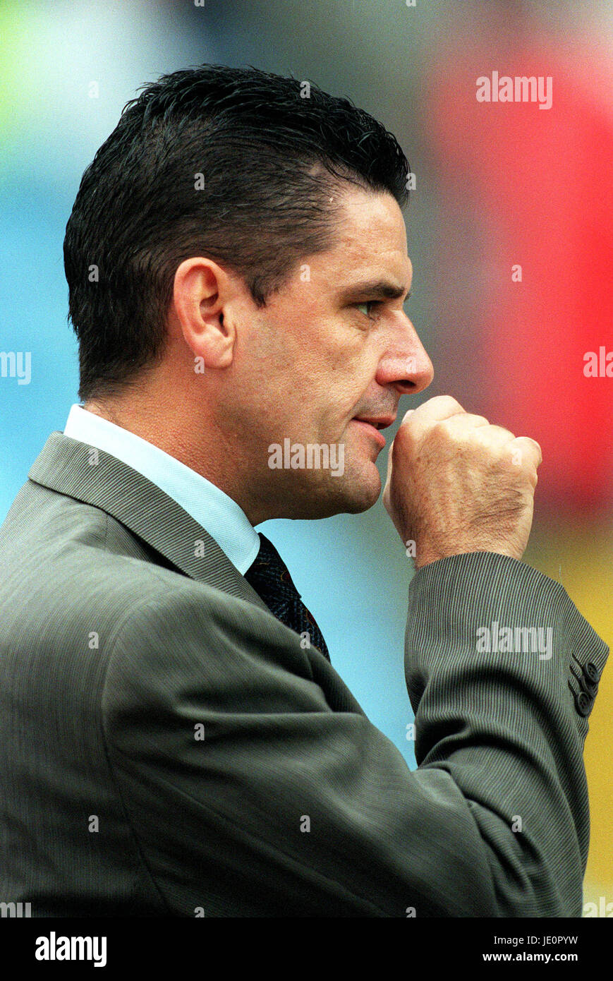 Giovanni Gregorio Aston Villa FC MANAGER VILLA PARK Birmingham Inghilterra 30 Settembre 2000 Foto Stock