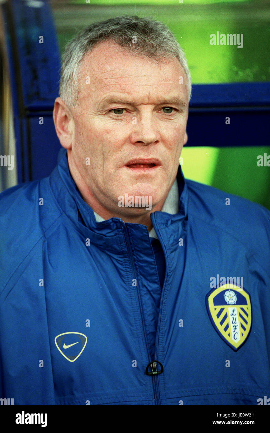 EDDIE GRAY LEEDS UNITED ASSISTANT MANAGER NOCCIOLA STREET LEICESTER Leicester Inghilterra 02 Dicembre 2000 Foto Stock