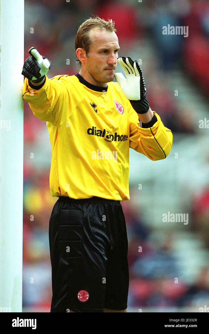 MARK SCHWARZER MIDDLESBROUGH FC RIVERSIDE STADIUM MIDDLESBROUGH INGHILTERRA 31 Agosto 2002 Foto Stock