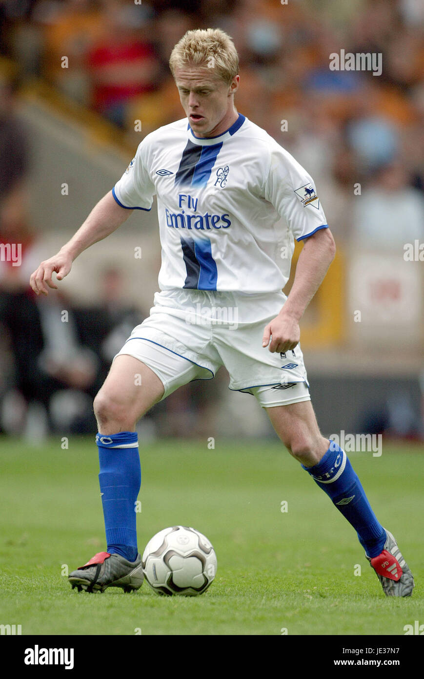 DAMIEN DUFF Chelsea FC MOLINEUX WOLVERHAMPTON INGHILTERRA 20 Settembre 2003 Foto Stock