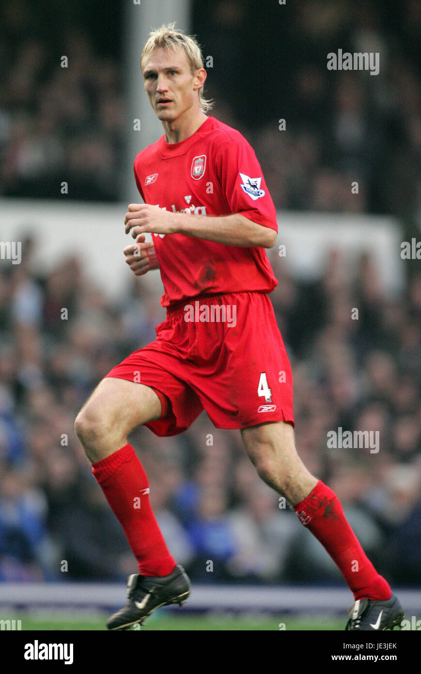 SAMI HYYPIA Liverpool FC GOODISON PARK LIVERPOOL 11 Dicembre 2004 Foto Stock