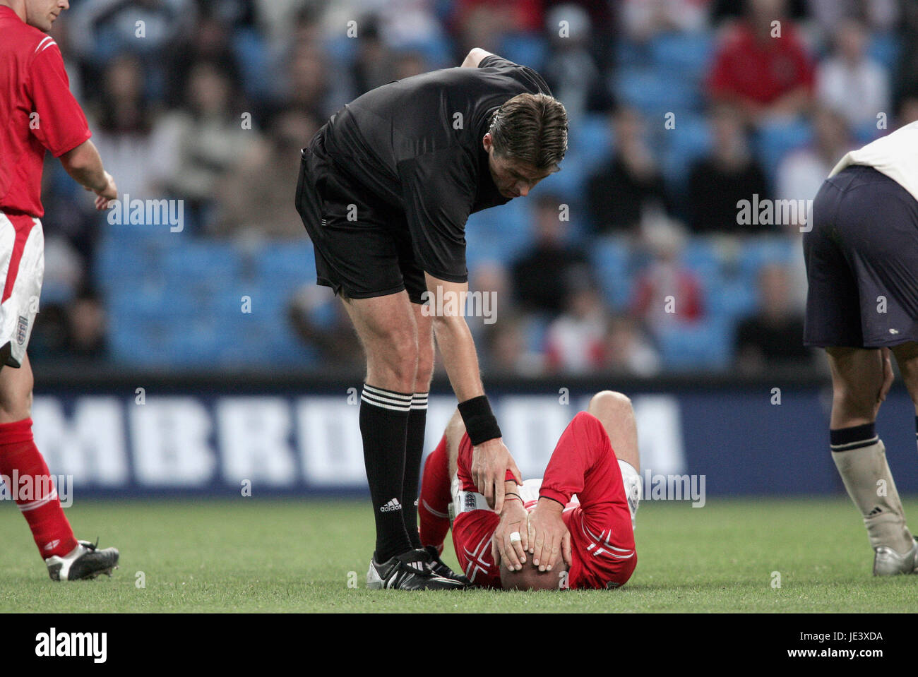 DAVID BECKHAM Inghilterra V GIAPPONE Il City of Manchester Stadium Manchester Inghilterra 01 Giugno 2004 Foto Stock