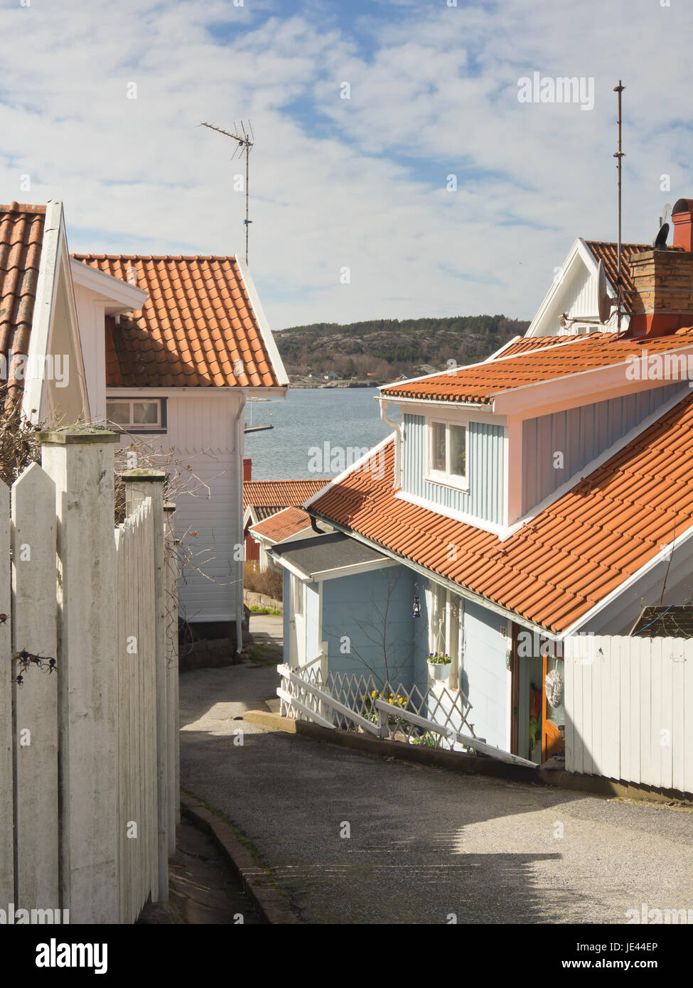 La piccola città di Fjallbacka sulla costa occidentale della Svezia, una destinazione di vacanza Foto Stock