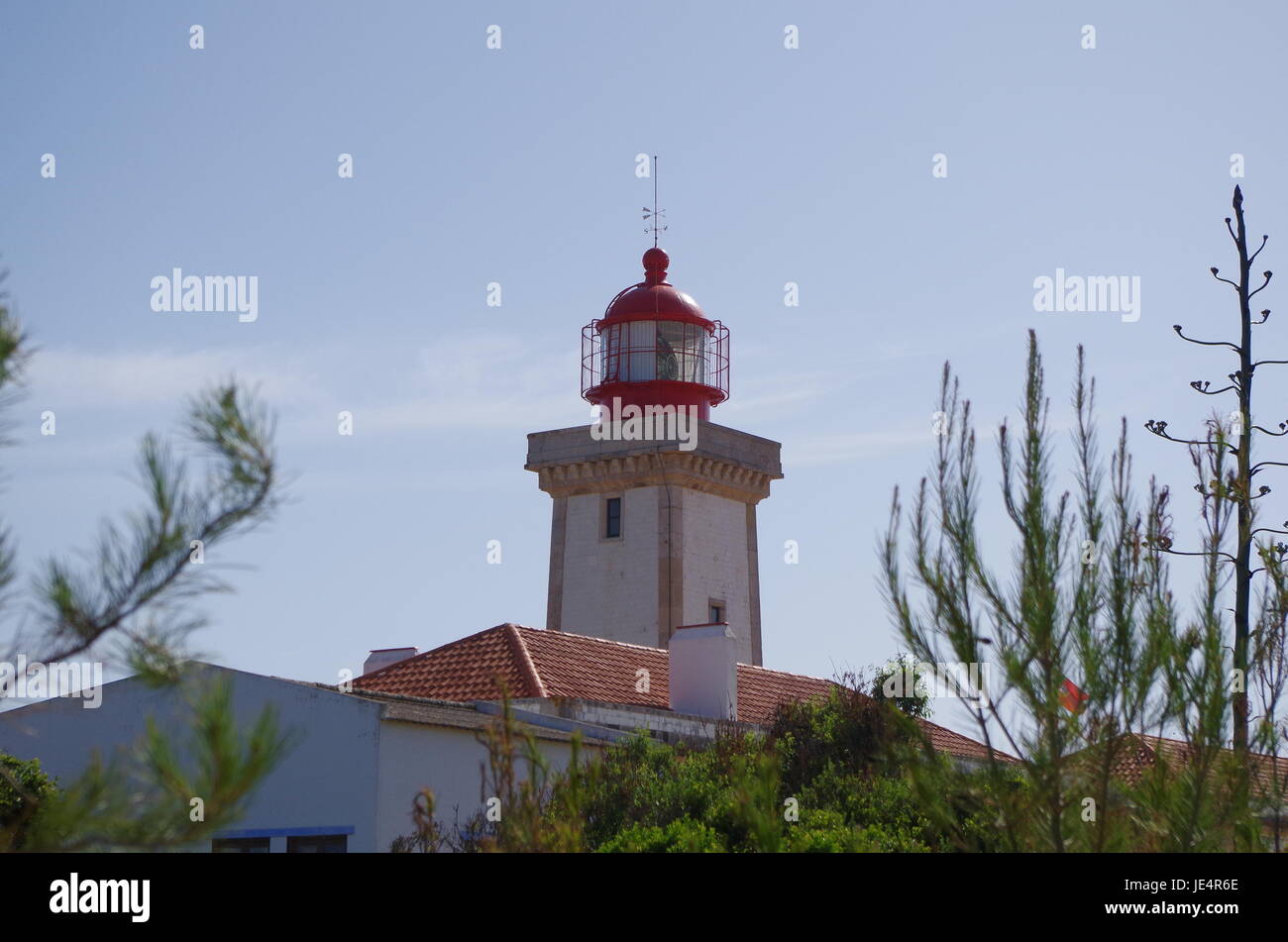 Faro di Capo Carvoeiro a Lagoa. Algarve Portogallo Foto Stock