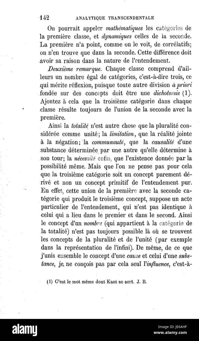 Questo documento intitolato "CPU - i, 297" presenta una panoramica tecnica dettagliata dell'architettura della CPU, concentrandosi sui vari modelli e sulle loro funzionalità nei sistemi computazionali. Include informazioni approfondite sulle considerazioni di progettazione e sull'efficienza operativa. Foto Stock