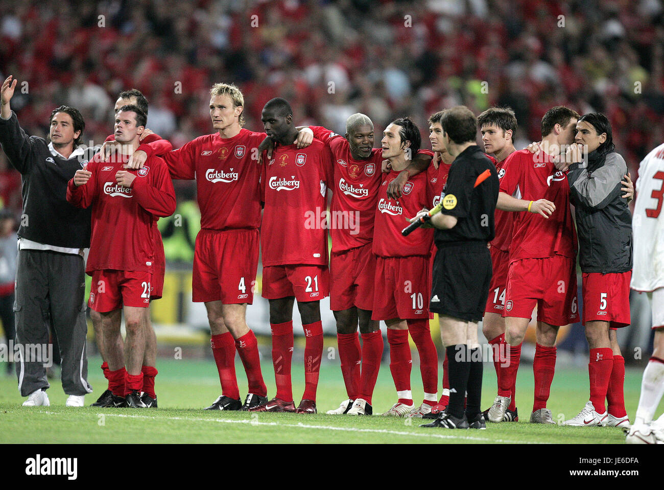 LIVERPOOL durante la sparatoria finale di Champions League 2005 Istanbul Turchia 25 Maggio 2005 Foto Stock