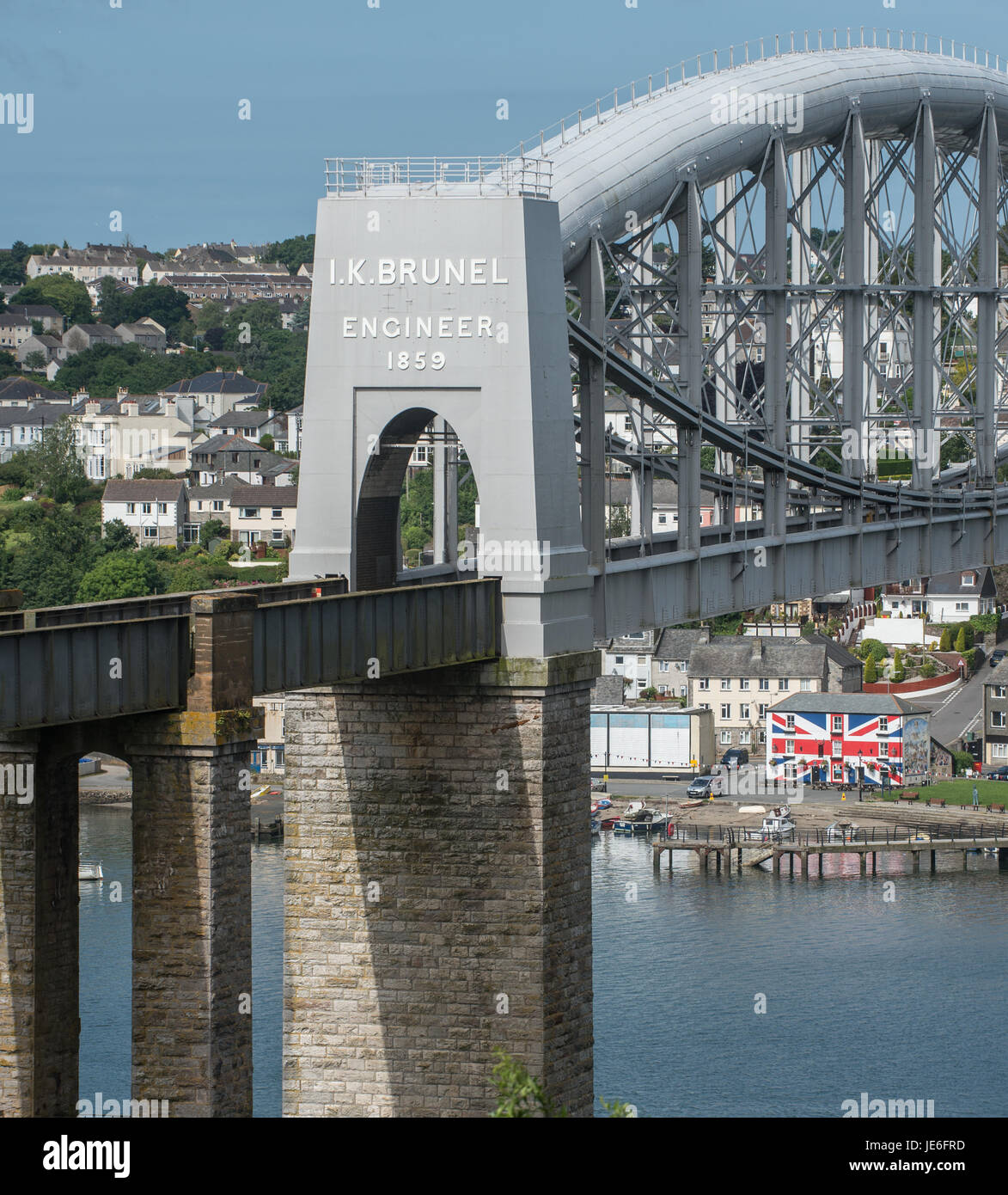 Foto di Paul Slater/PSI - Royal Albert Bridge o Brunel ponte tra Devon e Cornwall Plymouth e Saltash attraverso il fiume Tamar. Foto Stock