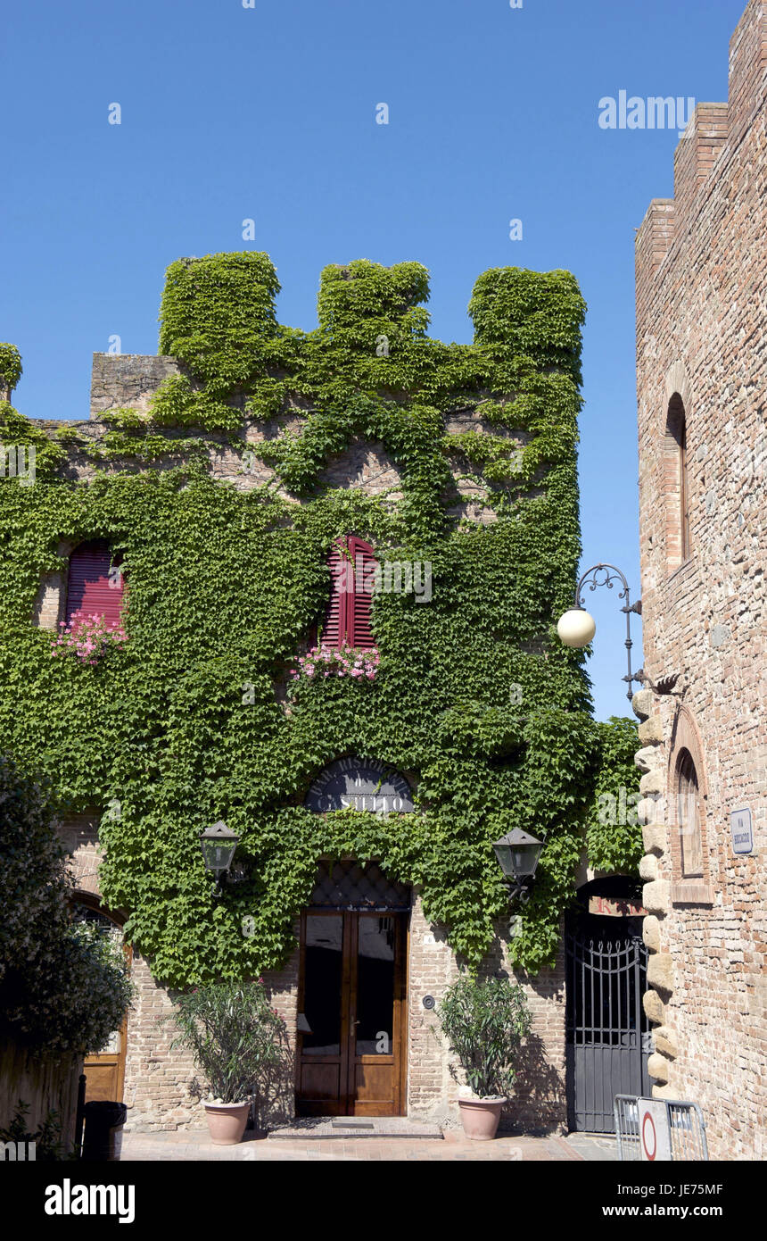 L'Italia, Toscana, Certaldo Alto, pareti coperte, Foto Stock