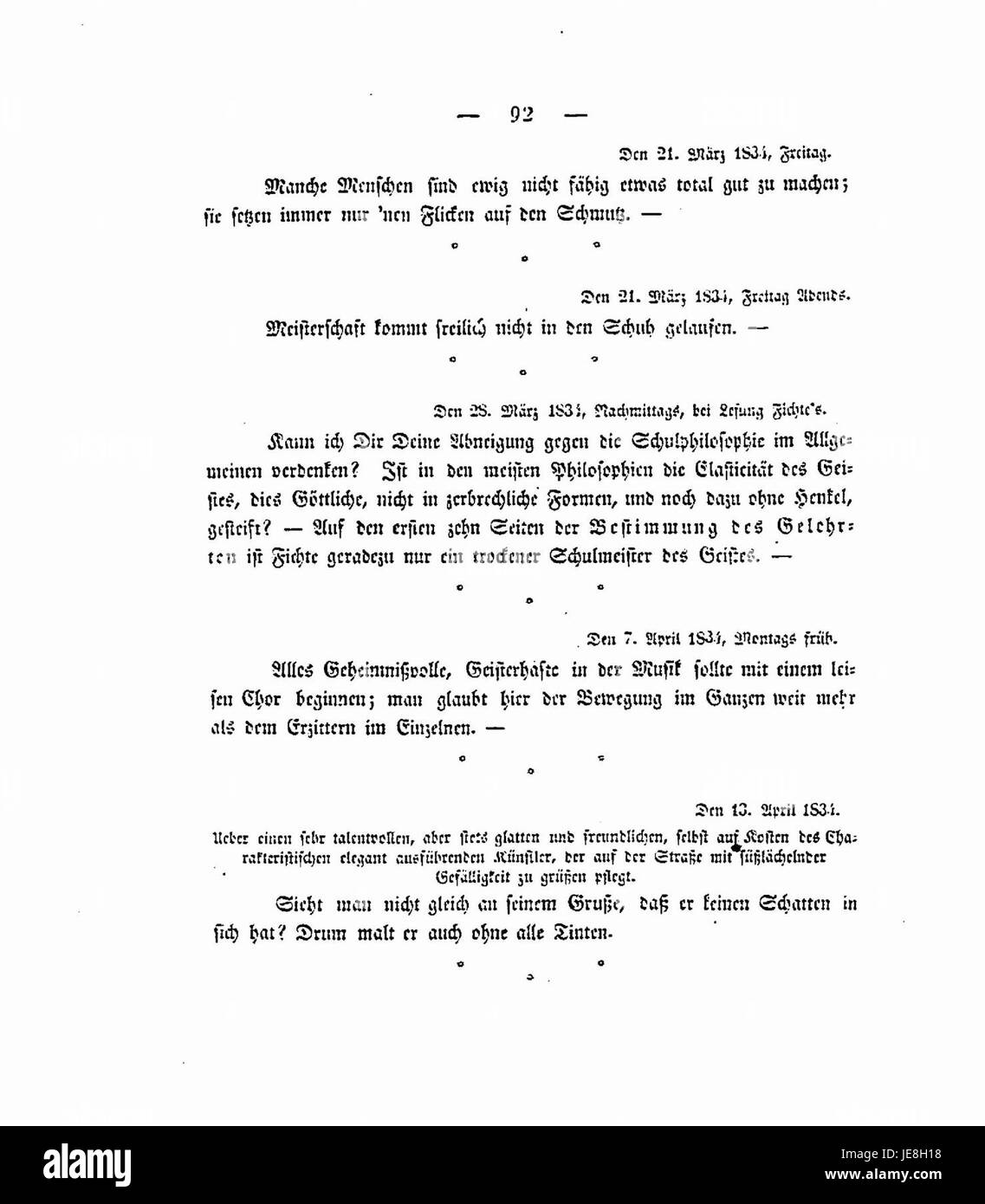 Questa opera d'arte, creata da Charlotte Stieglitz, è un pezzo commemorativo che riflette temi di tributo e memoria. Il pezzo simboleggia la dedizione dell'artista a onorare un individuo o un evento significativo, utilizzando una combinazione di elementi scultorei e artistici. Foto Stock