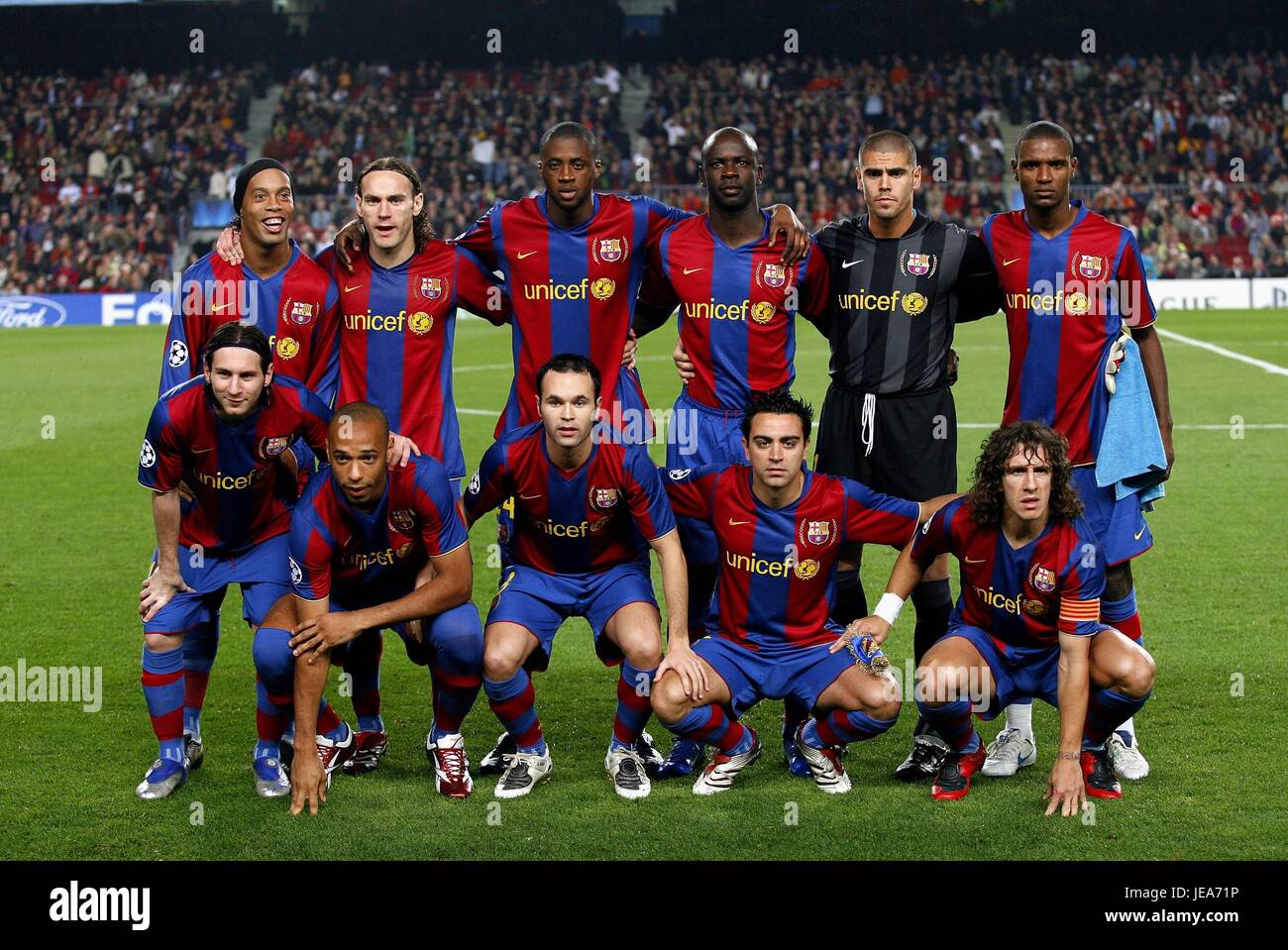 Il team di Barcellona FC BARCELONA CAMP NOU BARCELONA Spagna 07 Novembre 2007 Foto Stock