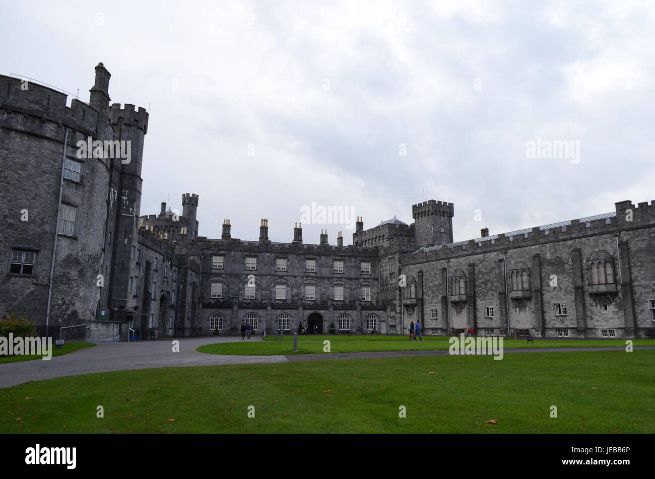 Dettagli del Castello di Kilkenny e il suo giardino, Irlanda Foto Stock