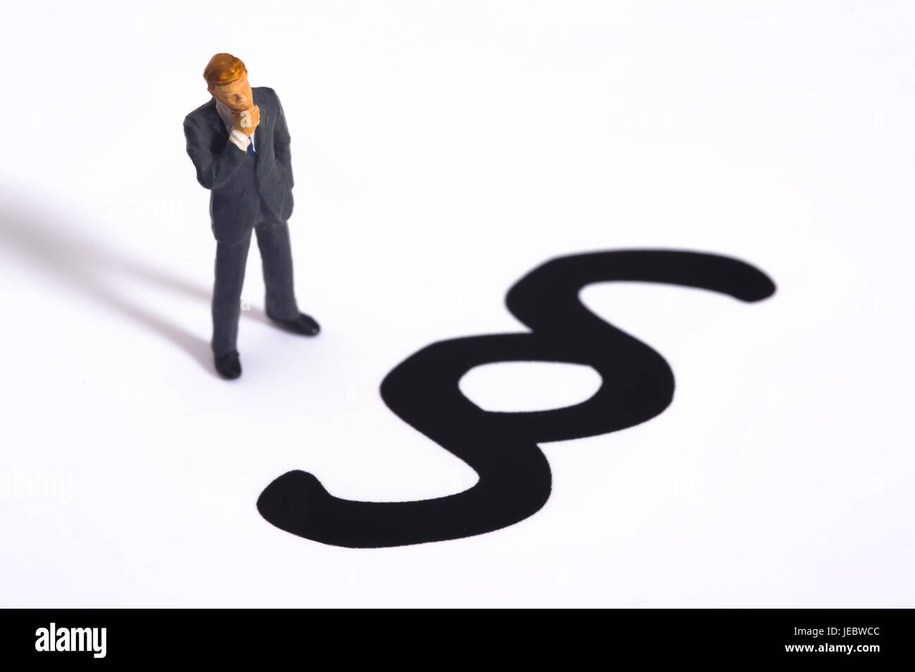 Carattere, paragrafo, icona, sollicitor, del diritto, della giustizia, della capsula, giusto giudice, Defender, CONVENUTA, processo, sentenza, istruzione GTCT, giustizia, Giura, avvocato, simbolicamente, Frei piastra dell uomo, pensare, pensare, ufficio, consulente fiscale, rilasciato, basic law, la sentenza, legalmente, reato penale, reo, illegalmente, Foto Stock