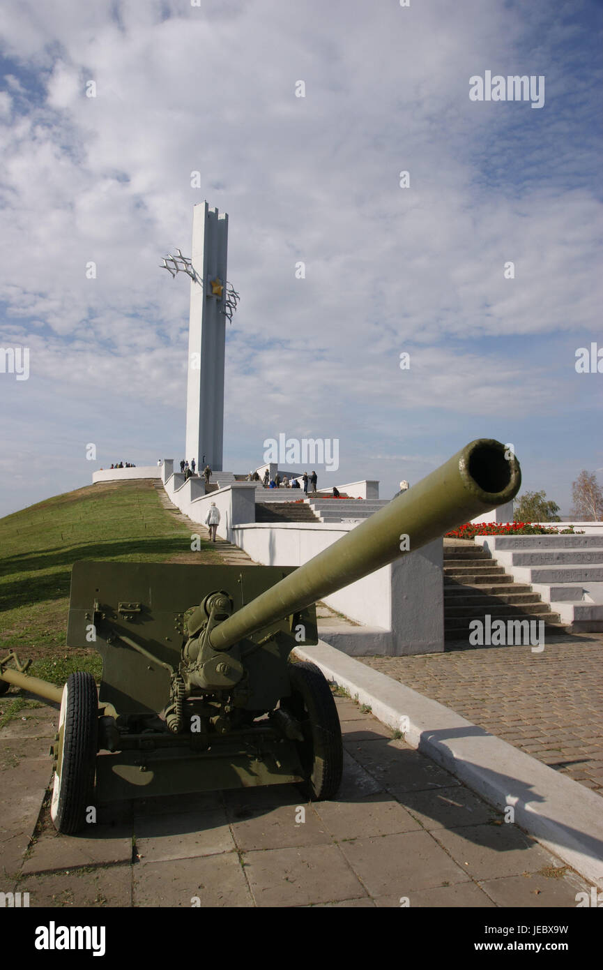 Russia, Saratow, memorial, seconda guerra mondiale, cannone, Guerra, guerra mondiale, memorial, memoria di raccoglimento, persona, turistico, storia, luogo di interesse, turismo, tubo del cannone, Foto Stock