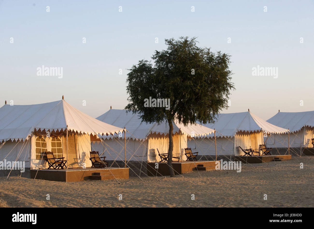 India Rajasthan, Manvar, wild camp con tende, Foto Stock