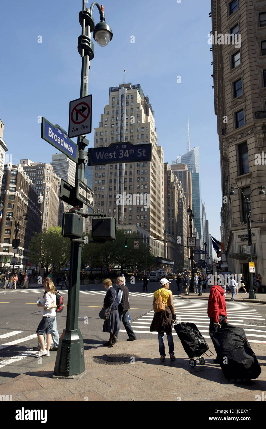 Stati Uniti, America, New York, Manhattan Broadway, pedonale sulla strada, Foto Stock