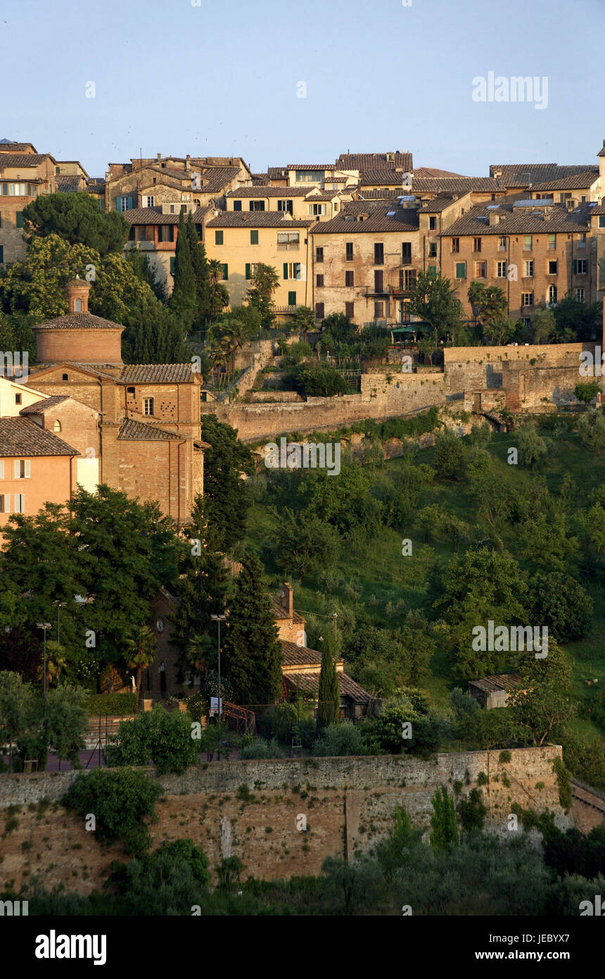 L'Italia, Toscana, Siena, vista sopra i tetti, Foto Stock