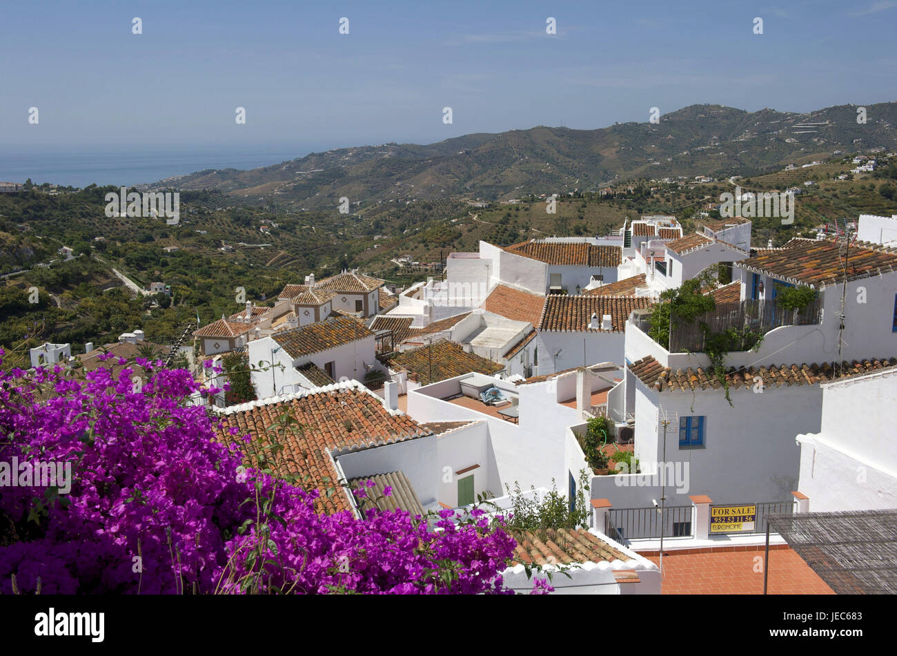 Spagna, Andalusia, Costa del Sol, Frigiliana, vista al mare, Foto Stock