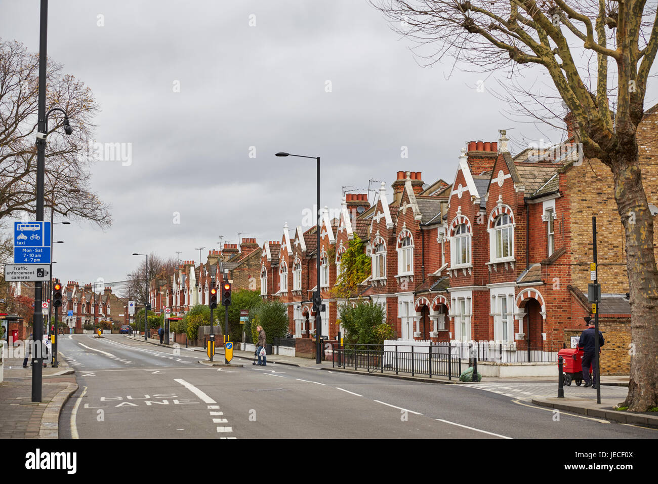 Fulham Palace Road, London, Regno Unito Foto Stock