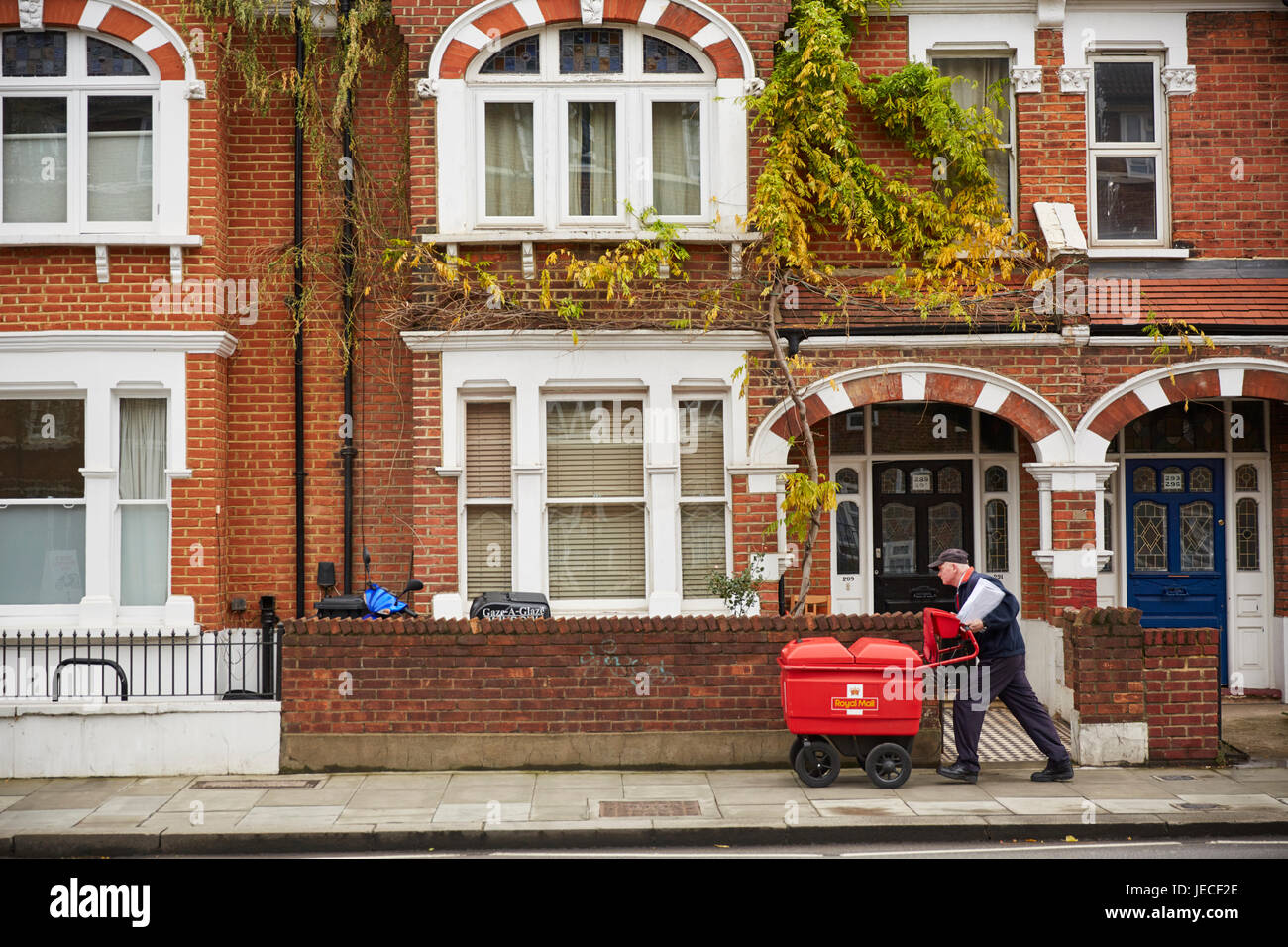 Fulham Palace Road, London, Regno Unito Foto Stock
