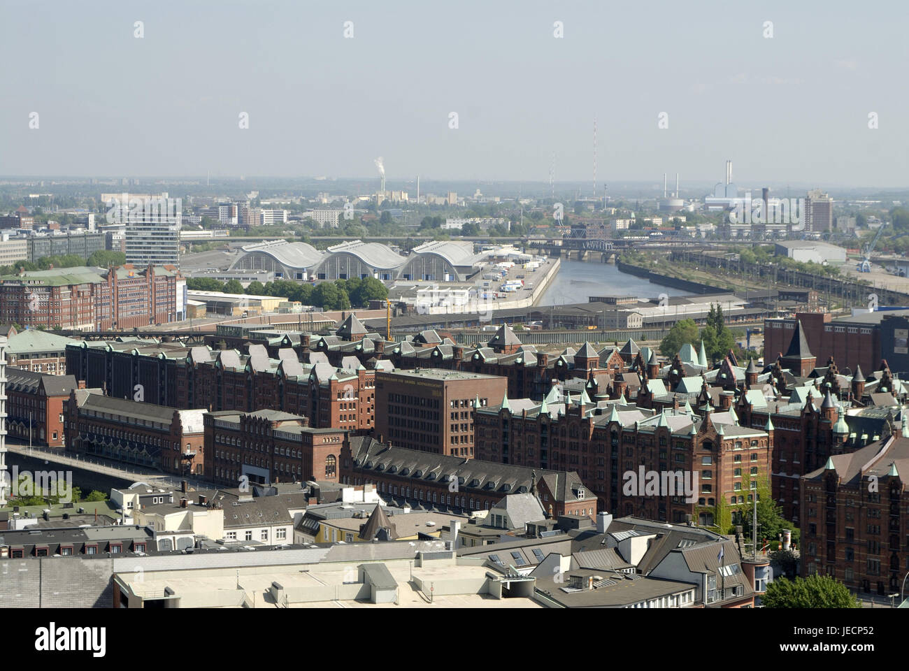 Germania, Amburgo, città panoramica, Germania settentrionale, città anseatica, città, case, edifici, case di memoria, fiume, destinazione, turismo, Foto Stock