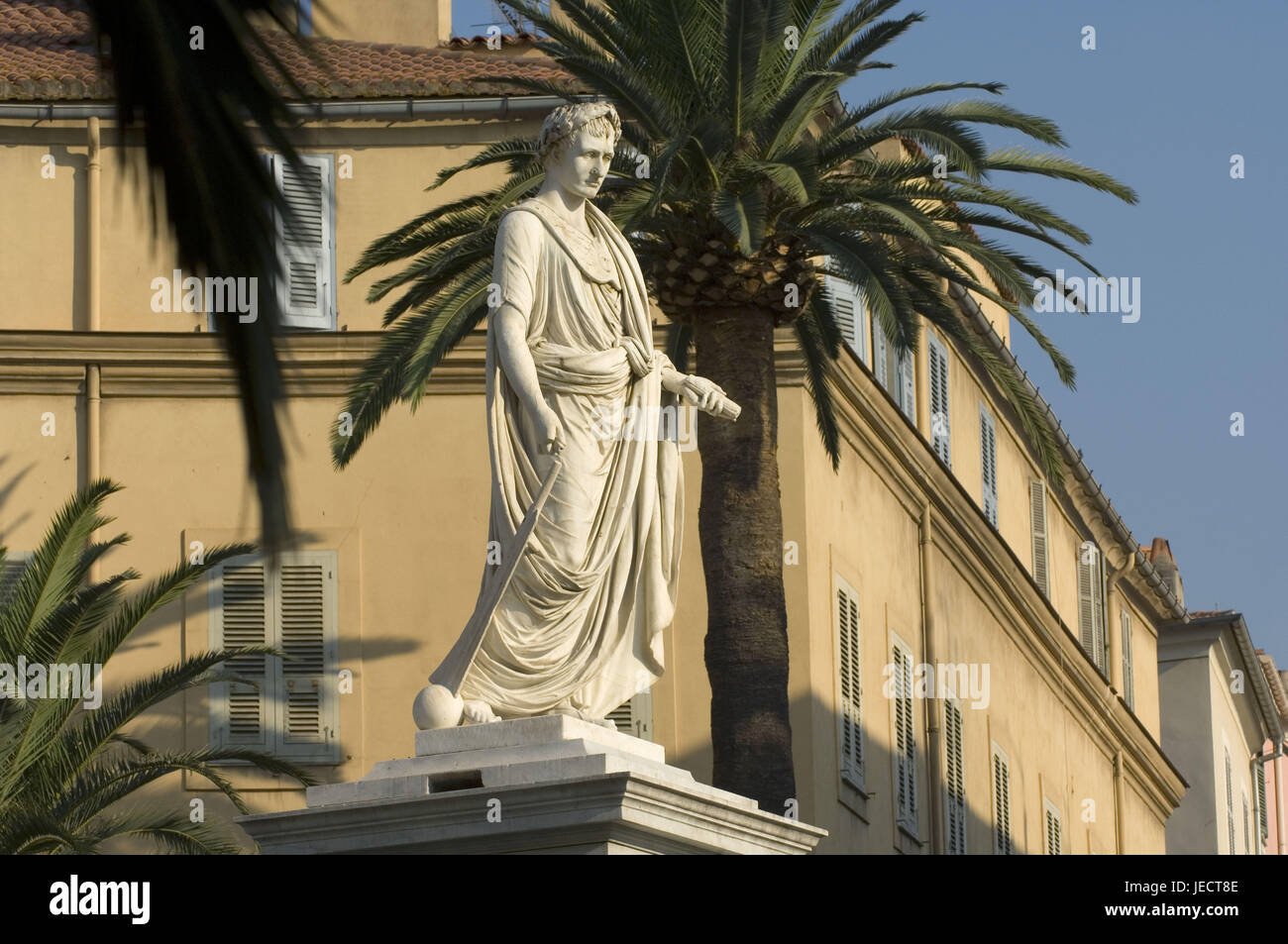 Francia, Corsica, Ajaccio, Città Vecchia, luogo-du-Maréchal-Foch, statua, Napoleone, Foto Stock