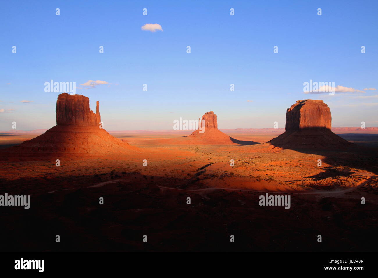 Crepuscolo in Monument Valley, Utah, Stati Uniti d'America Foto Stock