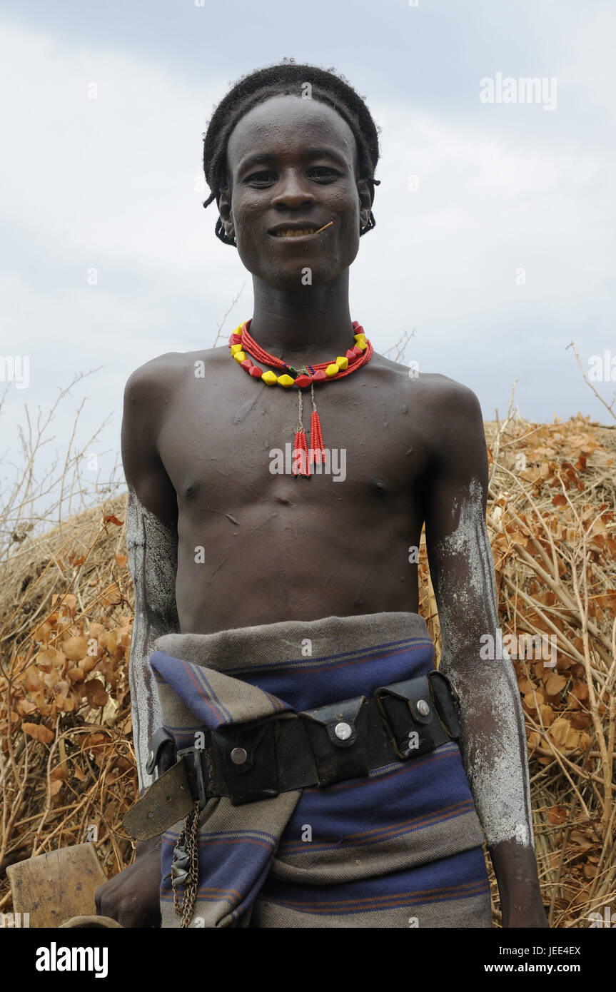 L'uomo, giovani, tribù Oromote, Omotal sud, sud Etiopia, Foto Stock