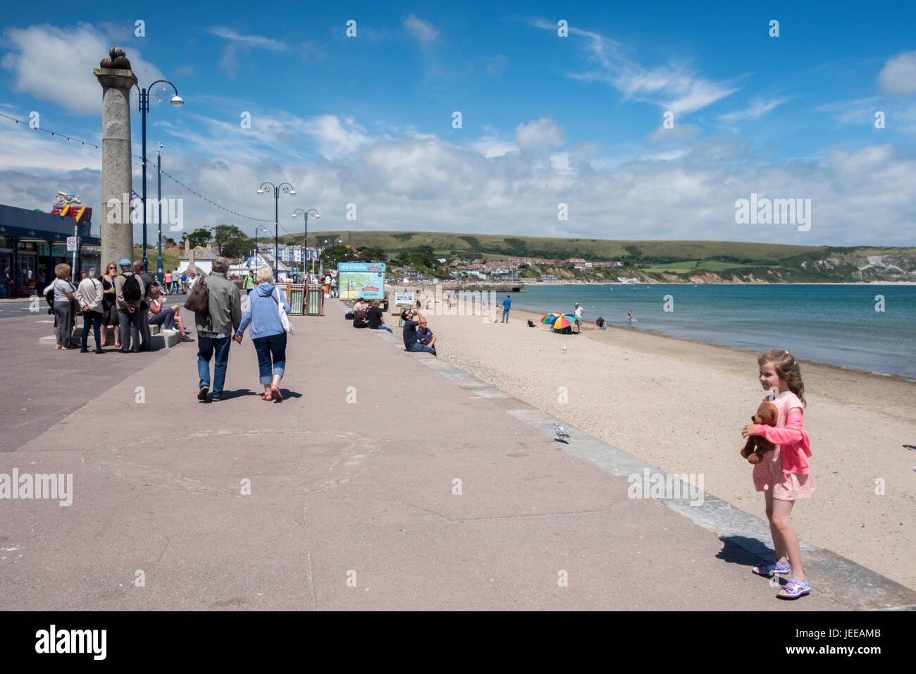 Swanage è una città costiera e parrocchia civile nel sud est di Dorset, Inghilterra. È situato all'estremità orientale dell'isola di Purbeck, Foto Stock