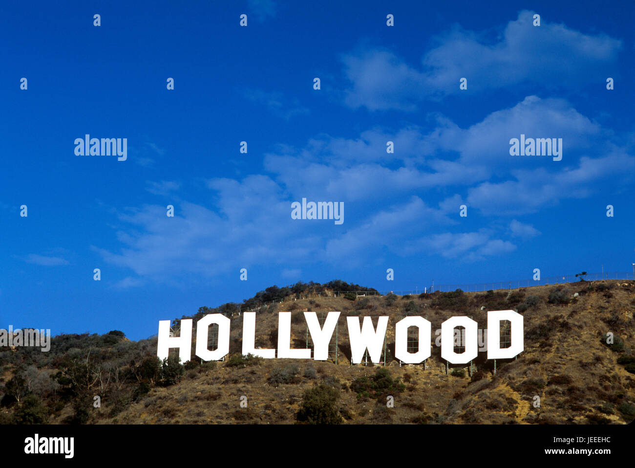 L'iconico Hollywood Sign in colline di Hollywood al di sopra di Los Angeles, CA. Foto Stock