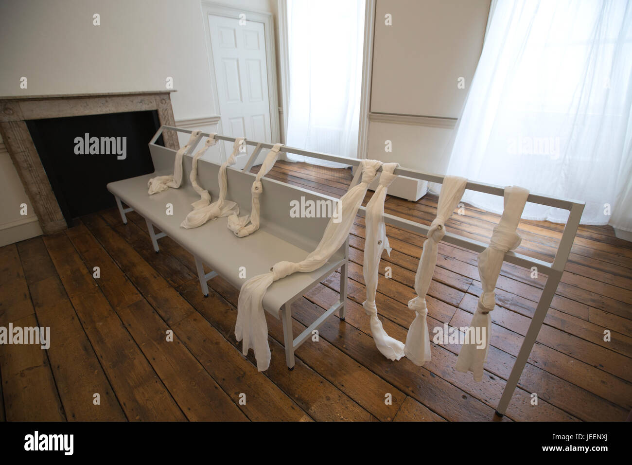 Olivia Giacobetti - En passant installazione al profumo: un viaggio sensoriale attraverso il profumo contemporanea presso la Somerset House, London, Regno Unito Foto Stock