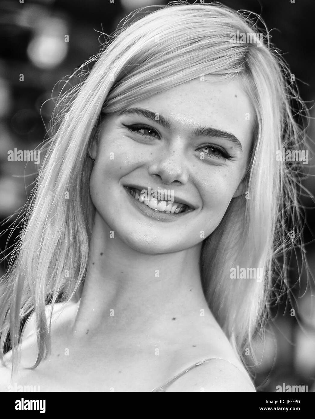 Settantesimo annuale di Cannes Film Festival - settantesimo anniversario Gala con: Elle Fanning dove: Cannes, Francia Quando: 23 maggio 2017 Credit: John Rainford/WENN.com Foto Stock