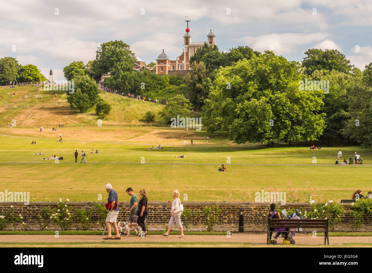 Il parco di Greenwich con il Royal Observatory, Londra. Foto Stock